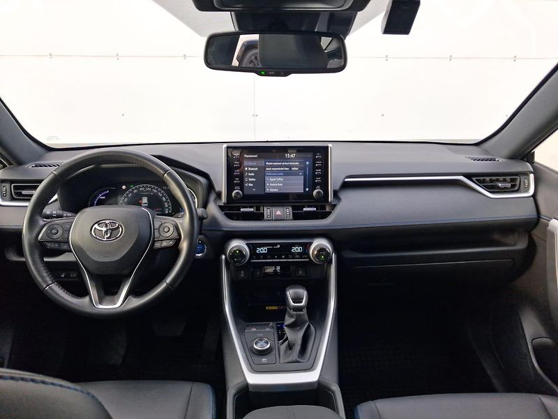 Toyota RAV4 2.5 HSD e-CVT AWD Selection - fotka 5 z 23