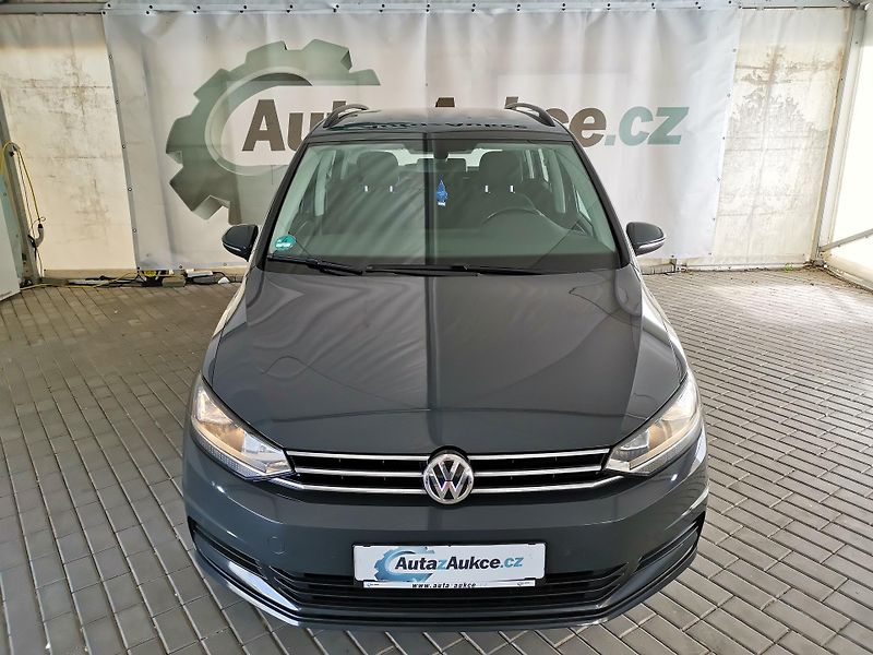Volkswagen Touran (2017) 1,2 TSI NAVI 132Tkm ZÁRUKA DPH - fotka 3 z 24