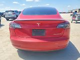 Tesla Model 3 (2022) Auto na cestě - náhled 6