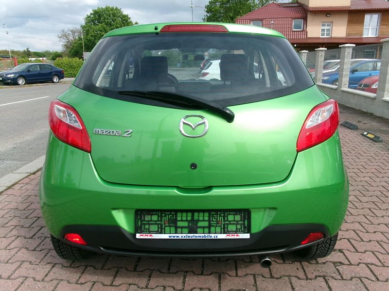 Mazda 2 (2008) 1,3i - ZADÁNO - fotka 8 z 29