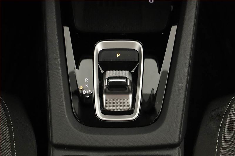 Škoda Octavia (2025) 1.5 TSI e-tec, SELECTION - fotka 12 z 20