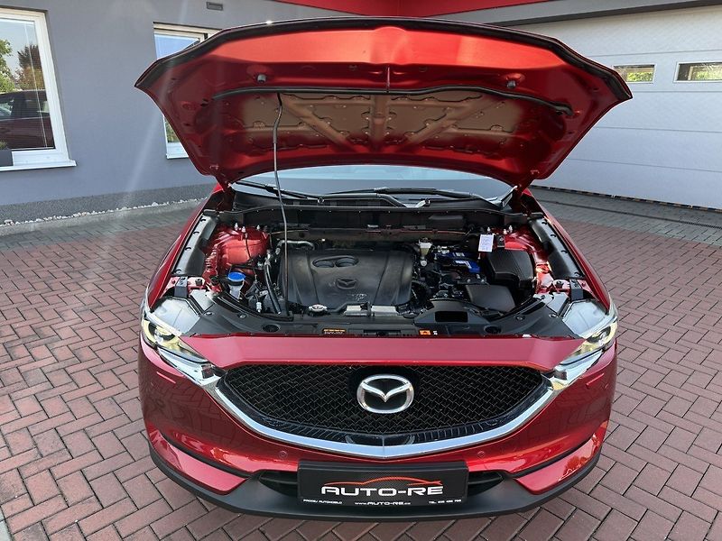 Mazda CX-5 (2018) 2.0 G-165 Full LED Navi Kamera - fotka 30 z 47