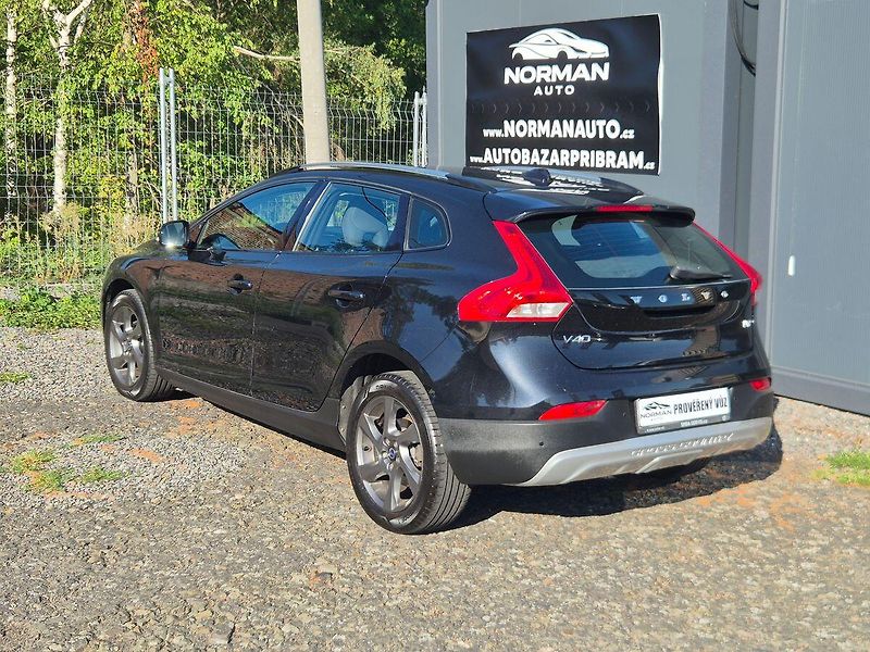 Volvo V40 1.6D 84kw CROSS COUNTRY, tažné - fotka 5 z 33