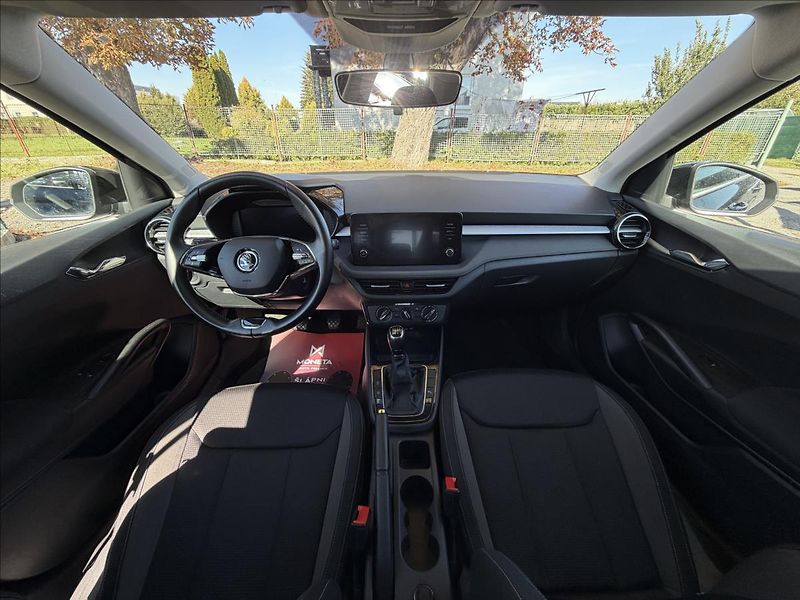 Škoda Fabia 1,0 TSi DPH 60t km  Matrix LED - fotka 15 z 50