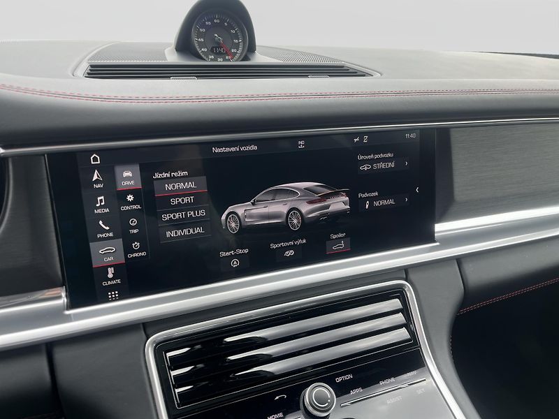 Porsche Panamera (2019) GTS - fotka 19 z 30