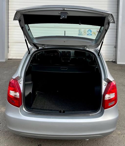 Škoda Fabia (2013) KOMBI DSG AUTOMAT - fotka 7 z 16