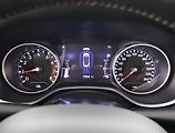Jeep Compass (2019) 1.4 MultiAir, 4X4, Automat - náhled 11