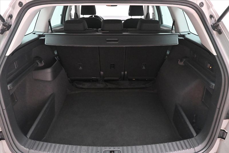 Škoda Kodiaq 2,0 TDI 110kW DSG 4x4 Záruka a - fotka 10 z 32