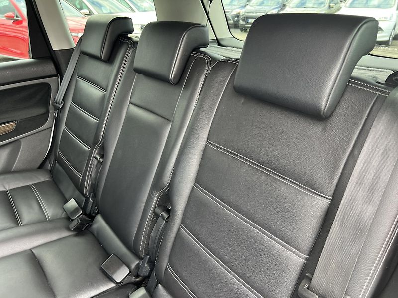 Ford C-MAX GHIA 2.0TDCi AUTOMAT TEMPOMAT - fotka 26 z 41