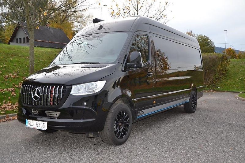 Mercedes-Benz Sprinter 317 CDi 125kW  Camper TOP - fotka 7 z 51