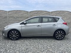 Toyota Auris 1.8i 16v HYBRID AUT SERVIS TOP - fotografie inzerátu