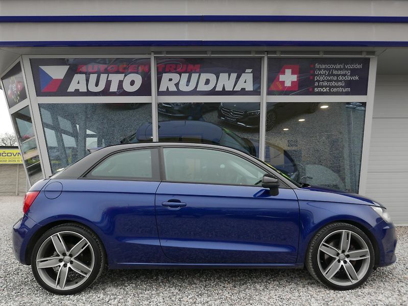 Audi A1 1,4 TFSI S-Line Navi Automat - fotka 7 z 34