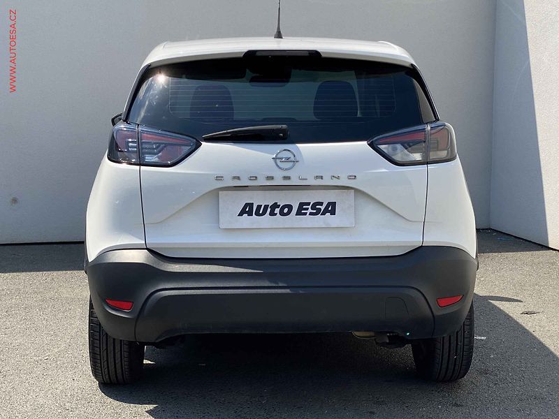 Opel Crossland (2023) 1.2 T, 1.maj,ČR, Elegance - fotka 5 z 18