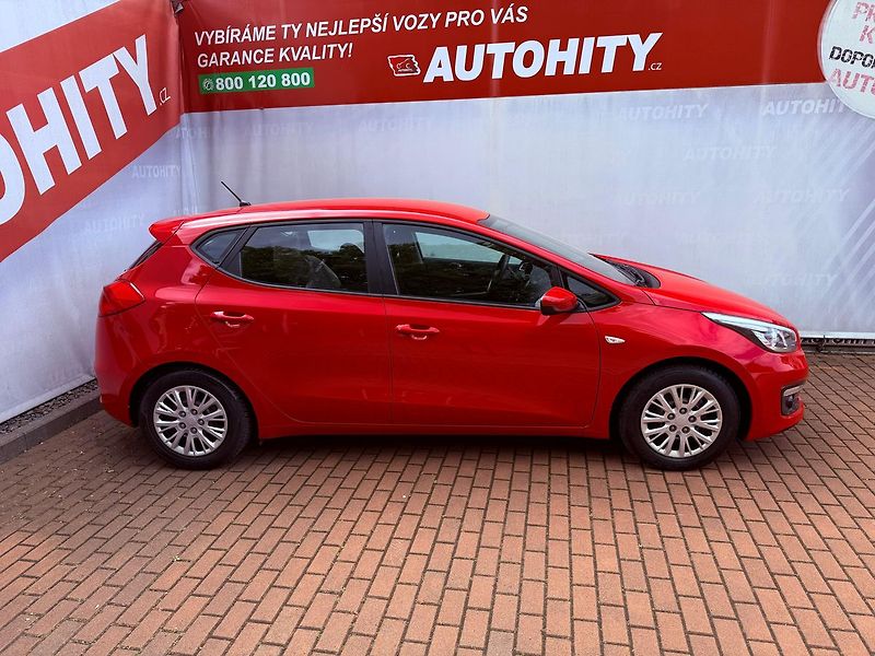 Kia Ceed 1.4 Comfort, ČR, 1.Maj, Servis - fotka 5 z 26