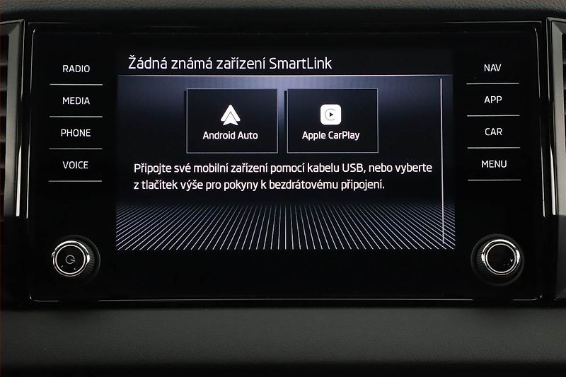 Škoda Karoq (2025) 1.5 TSI, Sportline - fotka 17 z 20