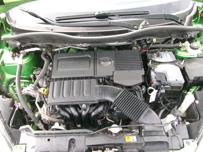 Mazda 2 (2008) 1,3i KLIMA WEBASTO - fotka 29 z 29