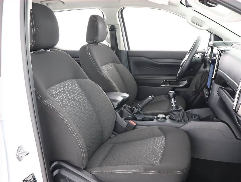 Ford Ranger (2025) 2.0 EcoBlue 4x4 - fotka 9 z 24