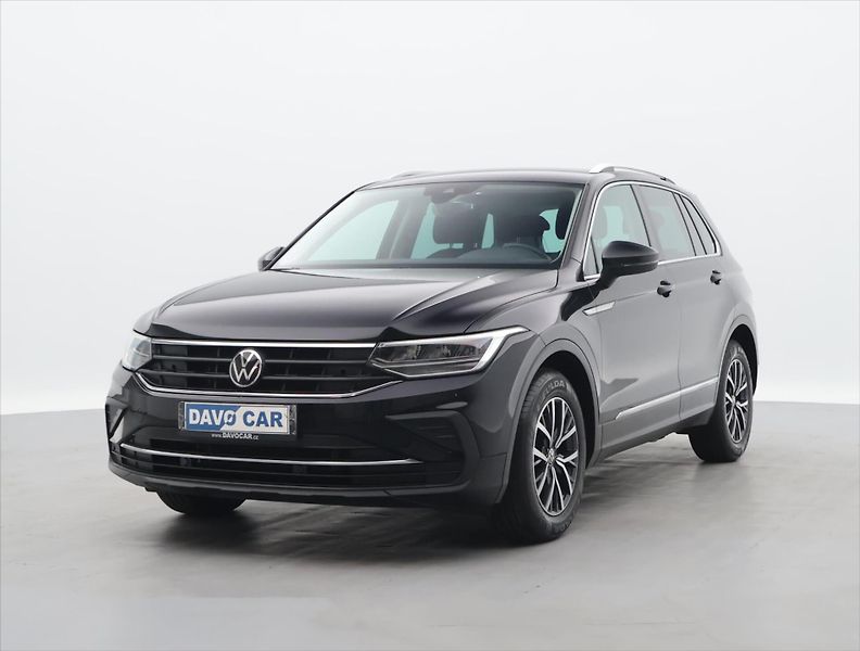 Volkswagen Tiguan 1,5 TSI ACT 110kW DSG Life DPH - fotka 3 z 34