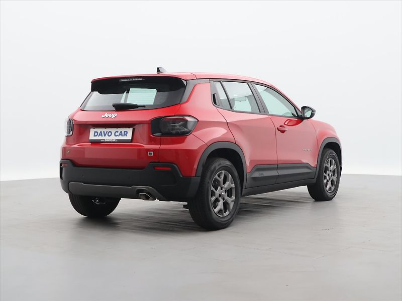Jeep Avenger 1,2 74kW CZ e-Hybrid Longitude - fotka 7 z 31