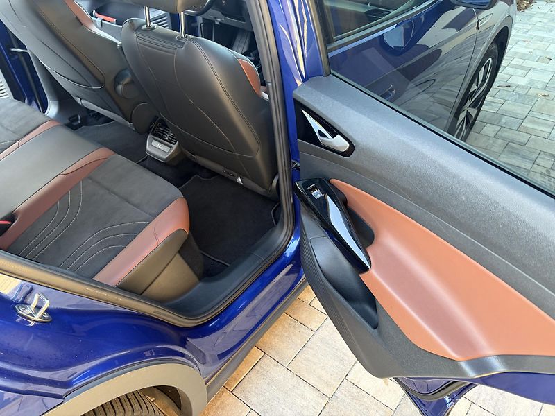 Volkswagen ID.4 (2021) PRO 77kwh, Matrix, tažné - fotka 10 z 17