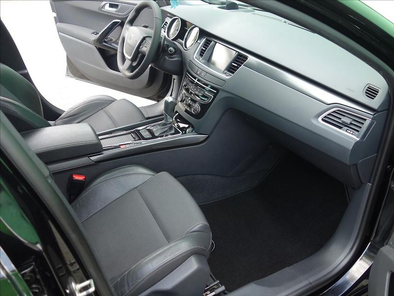 Peugeot 508 2,0 133kW ALLURE AUTOMAT - fotka 29 z 33