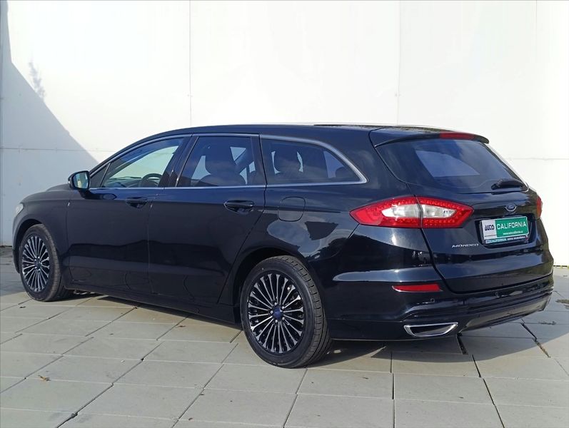 Ford Mondeo 2,0 TDCi Automat Kamera Navi - fotka 11 z 45