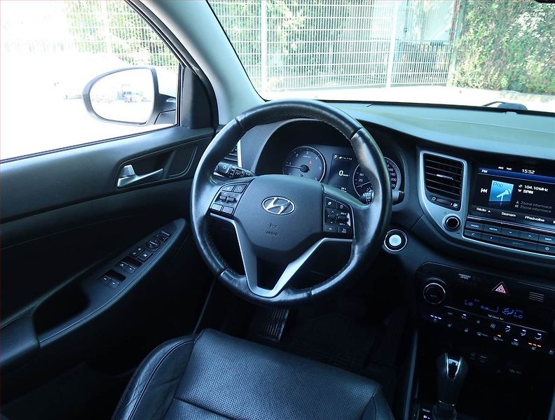 Hyundai Tucson (2016) 2.0 CRDi, 4X4, Automat - fotka 7 z 27