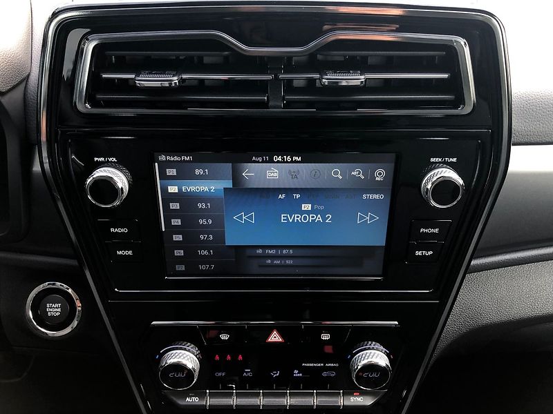 KGM Tivoli Grand Style plná výbava - fotka 13 z 23