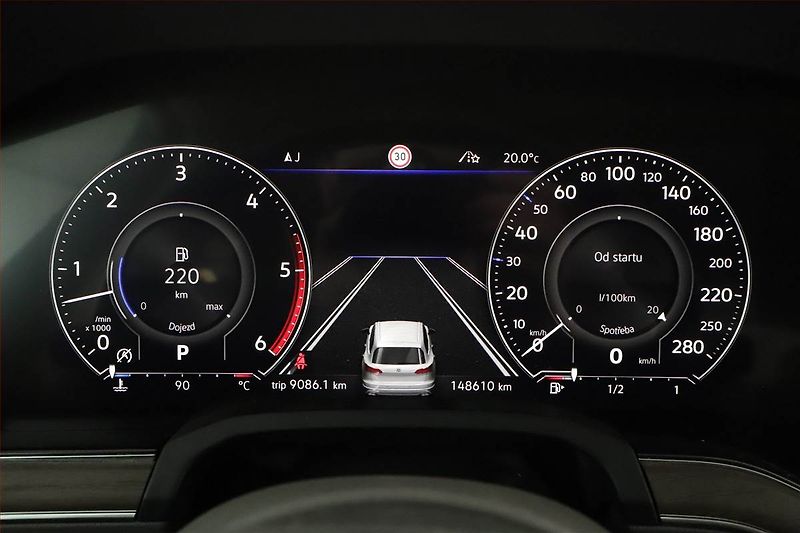 Volkswagen Touareg (2022) 3.0 TDI - fotka 11 z 23