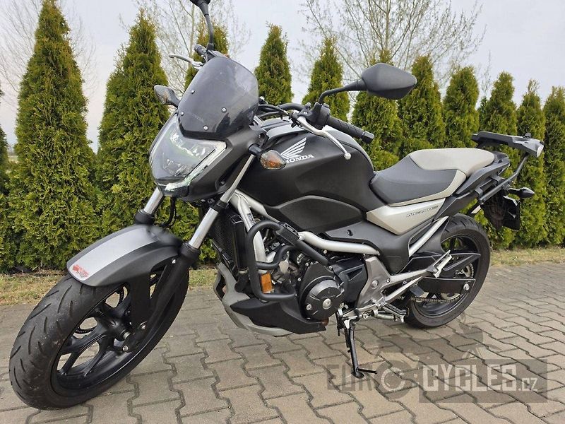 Honda NC 750 S ABS (2018) - fotka 14 z 17