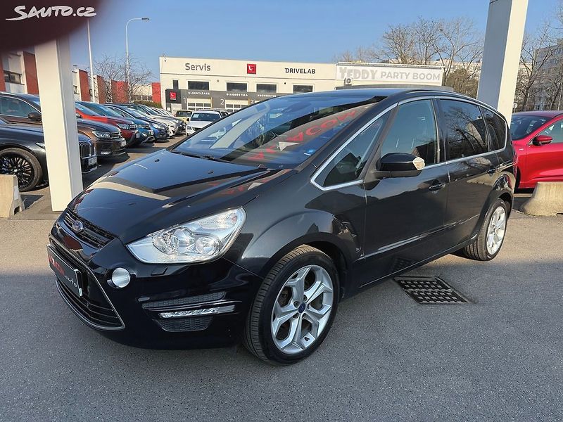 Ford S-MAX 2,2 TDCI 147kW 7míst - fotka 2 z 38
