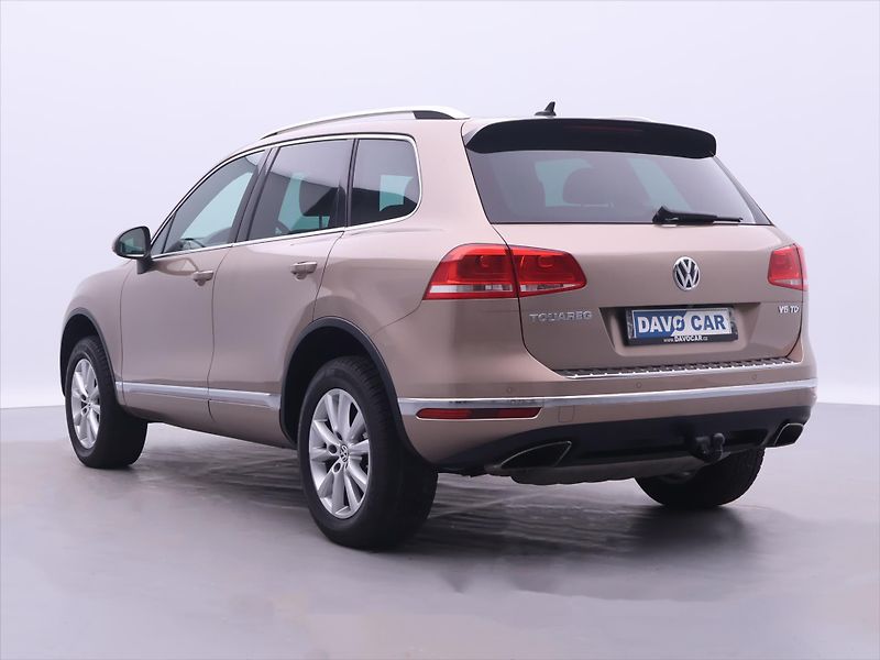 Volkswagen Touareg 3,0 TDI 193kW CZ Masaj DPH - fotka 5 z 36