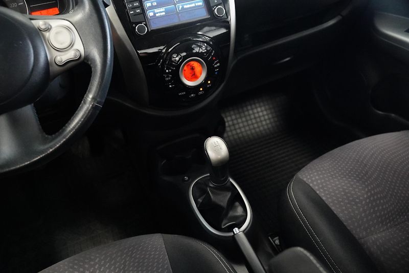 Nissan Micra - fotka 20 z 23