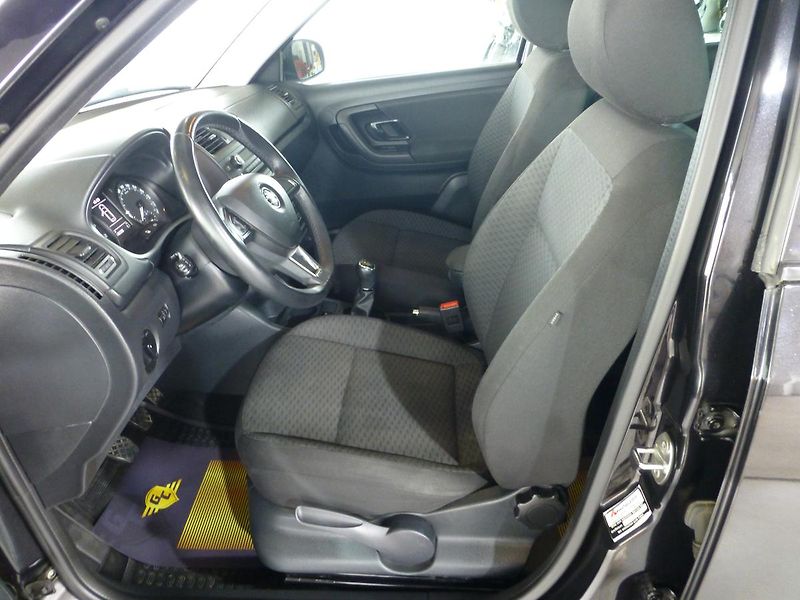 Škoda Fabia (2014) 1,2TSI**DIGIKLIMA**PARK S**ALU - fotka 10 z 24