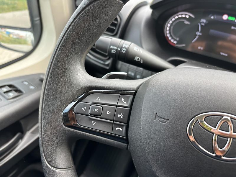 Toyota ProAce EV L3H2 Active - fotka 18 z 27
