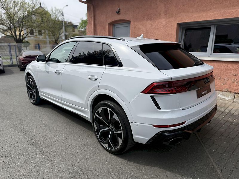 Audi SQ8 RSQ8 Paket FULL CZ Servis TOP - fotka 3 z 42