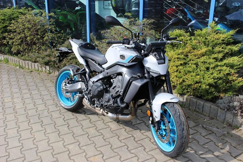 Yamaha MT-09 (2025) 2025 AKCE top cena - fotka 1 z 8