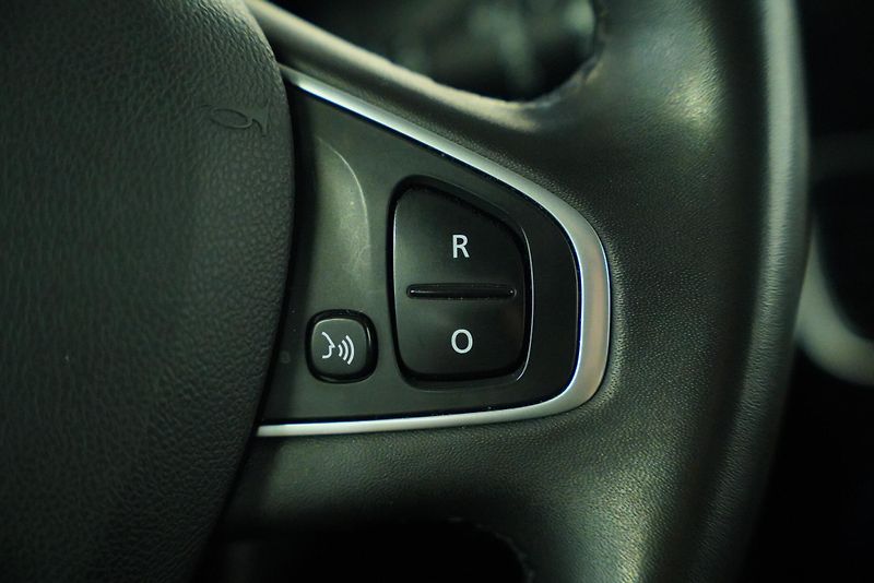 Renault Clio - fotka 17 z 24