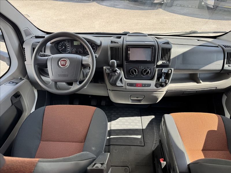 CI Caravans International Elliot 40 MJTD  2,3 - fotka 6 z 16