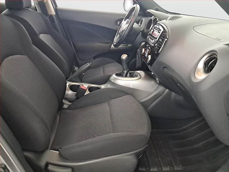 Nissan Juke (2014) 1.6 i, ČR,1.maj, Tempomat - fotka 9 z 16