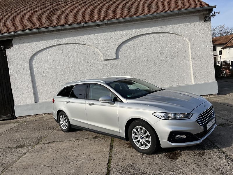 Ford Mondeo (2019) 2.0TDCi NAVI WINTER PDC ALU - fotka 3 z 35