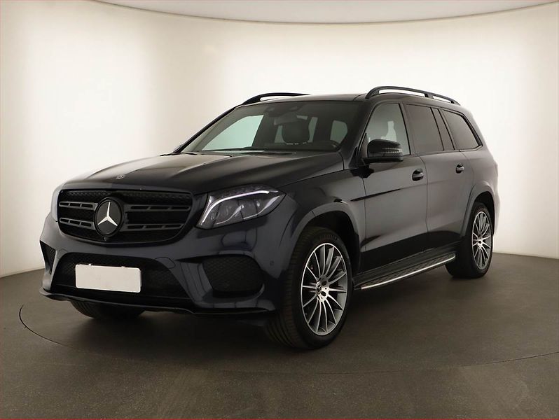 Mercedes-Benz GLS (2019) 500 4MATIC - fotka 2 z 20