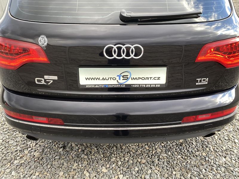 Audi Q7 3.0TDi 4x4 240PS FL 8Q SLINE!! - fotka 42 z 156