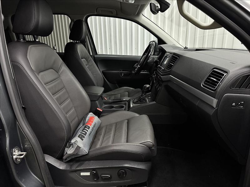 Volkswagen Amarok 3.0TDI 190kW 4MOTION HIGHLINE - fotka 33 z 37