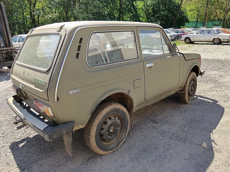 Lada Niva - fotka 9 z 9