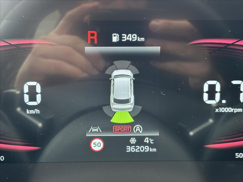 Kia Sportage 1,6 TGDI AT Exclusive ZÁRUKA - fotka 45 z 46