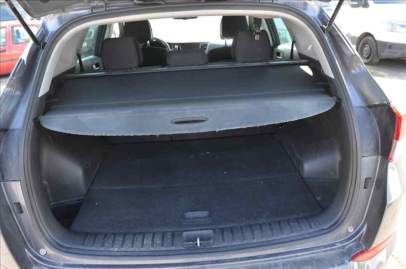 Hyundai Tucson (2016) 2,0 CRDI 4WD - fotka 18 z 18