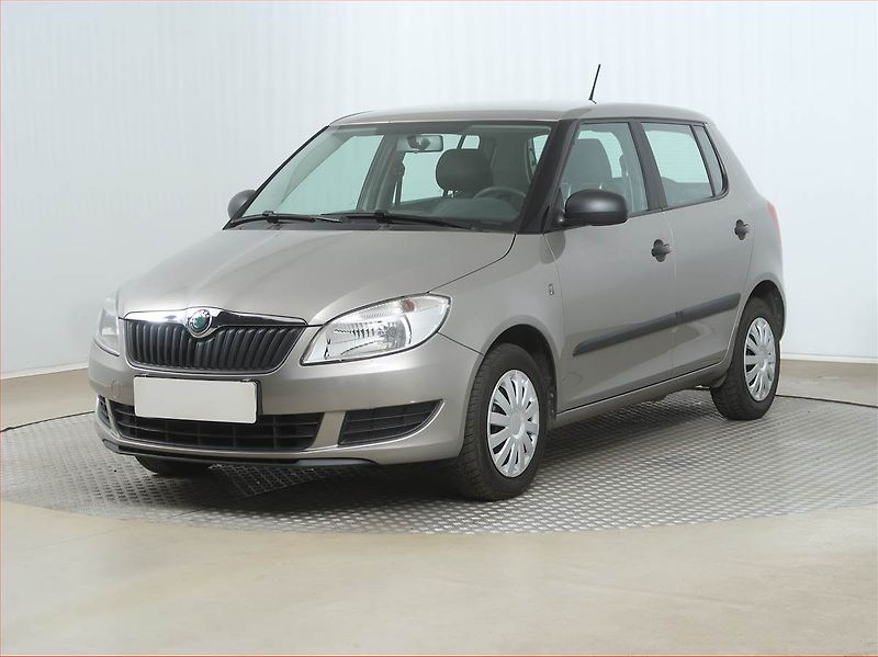 Škoda Fabia (2011) 1.2 - fotka 2 z 13