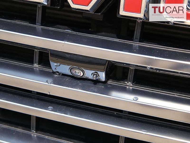 Chevrolet Silverado (2026) ZR2 6.2 V8  - fotka 17 z 48