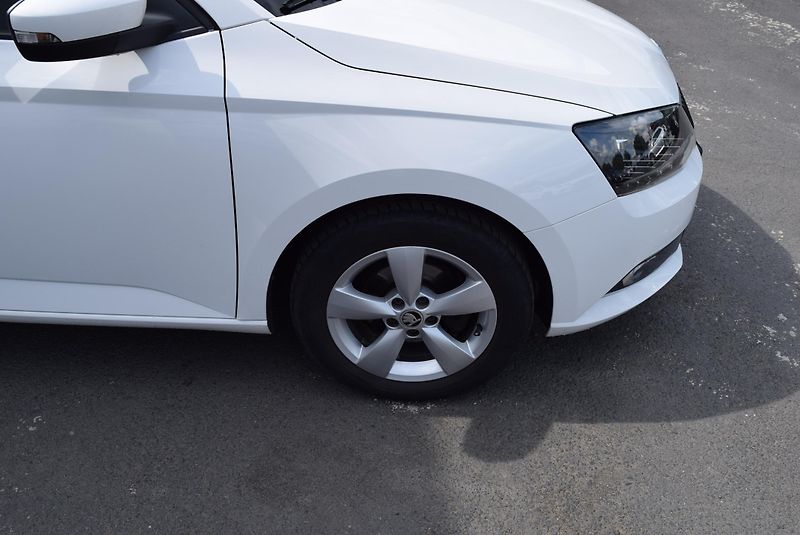 Škoda Fabia (2015) 1.2TSI 66kw STYLE AC TEMPOMAT - fotka 5 z 45